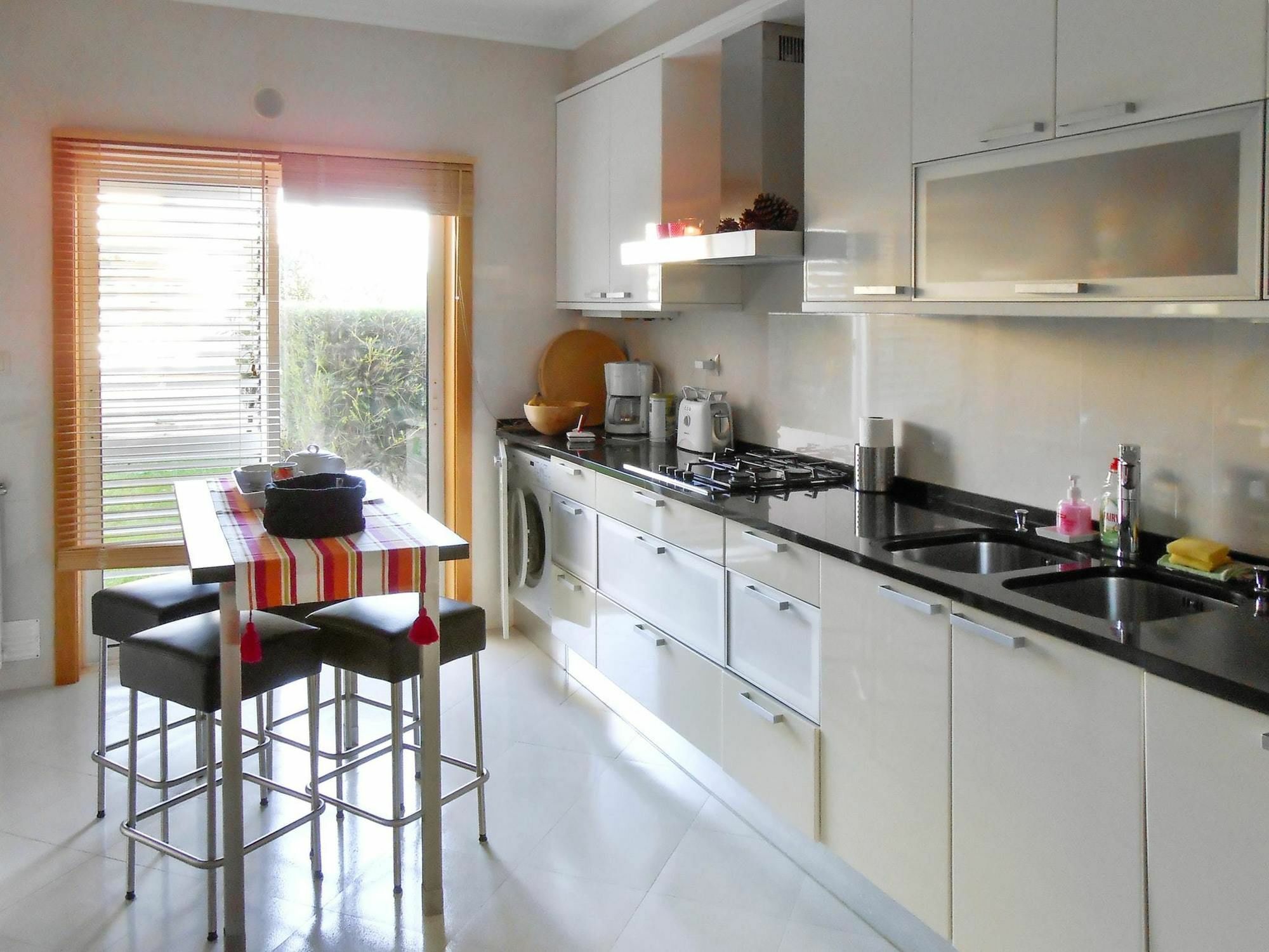Apartment With 2 Bedrooms In Cascais, With Private Pool, Furnished Gar Exterior photo
